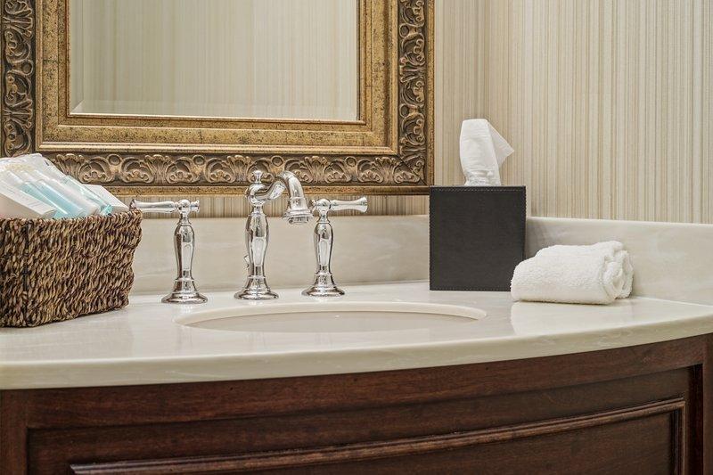 The Mount Vernon Grand Hotel Екстер'єр фото