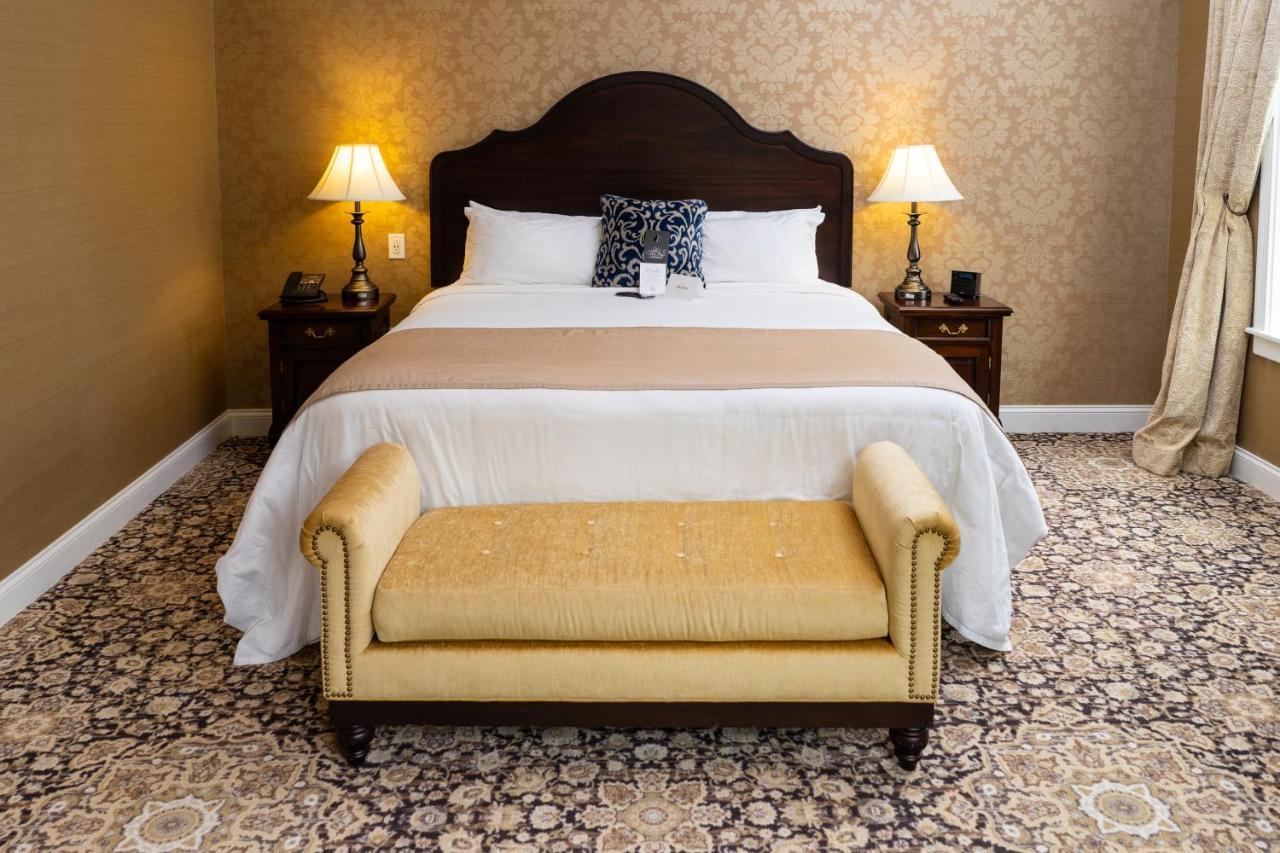 The Mount Vernon Grand Hotel Екстер'єр фото